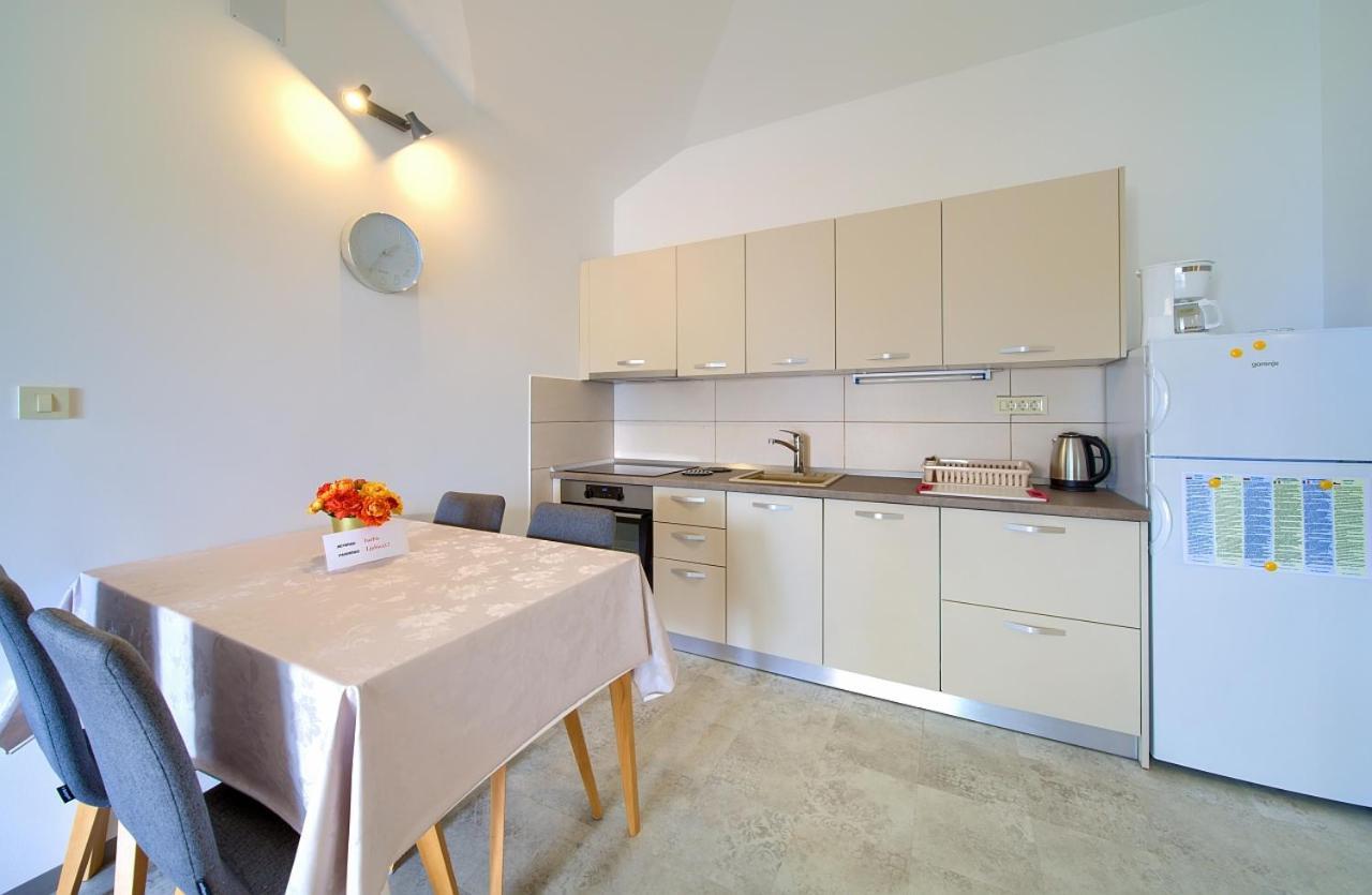 Apartmani Dal Malinska Dış mekan fotoğraf