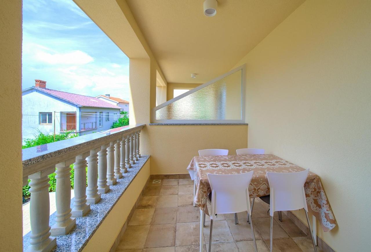 Apartmani Dal Malinska Dış mekan fotoğraf