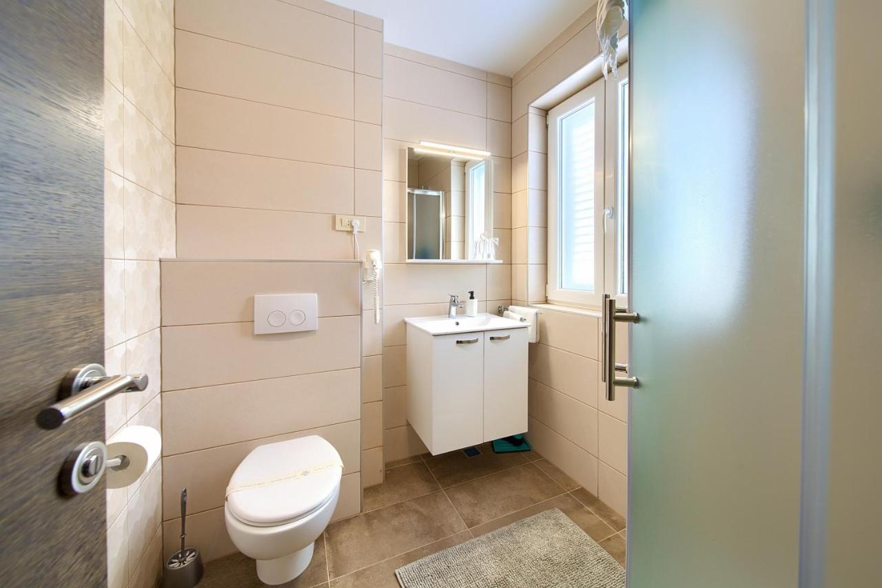 Apartmani Dal Malinska Dış mekan fotoğraf