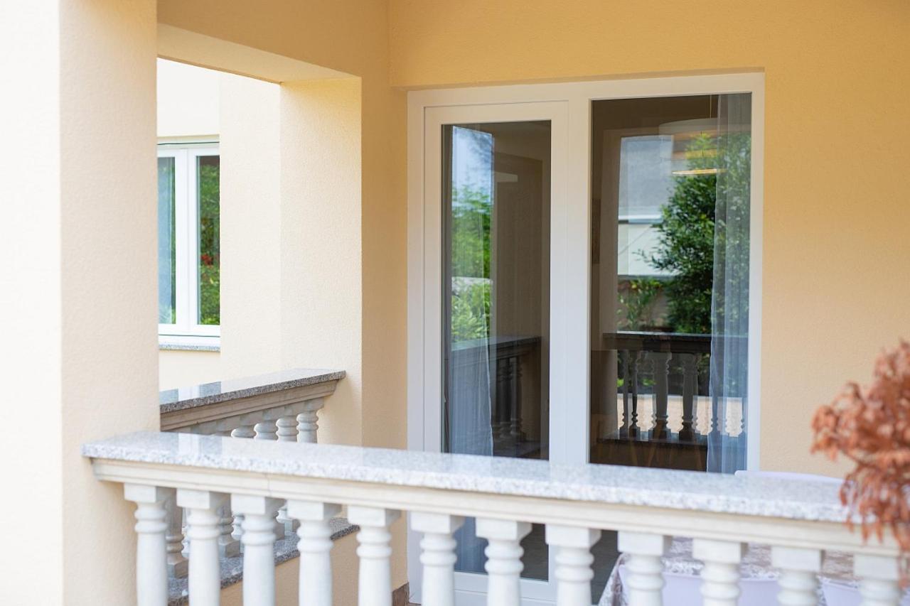 Apartmani Dal Malinska Dış mekan fotoğraf