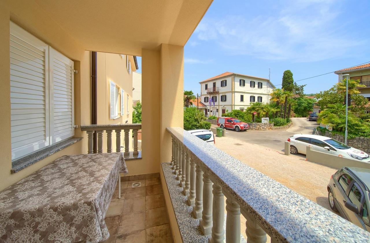 Apartmani Dal Malinska Dış mekan fotoğraf